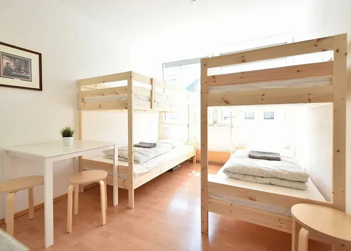 Simple Studio Apartment In Innsbruck