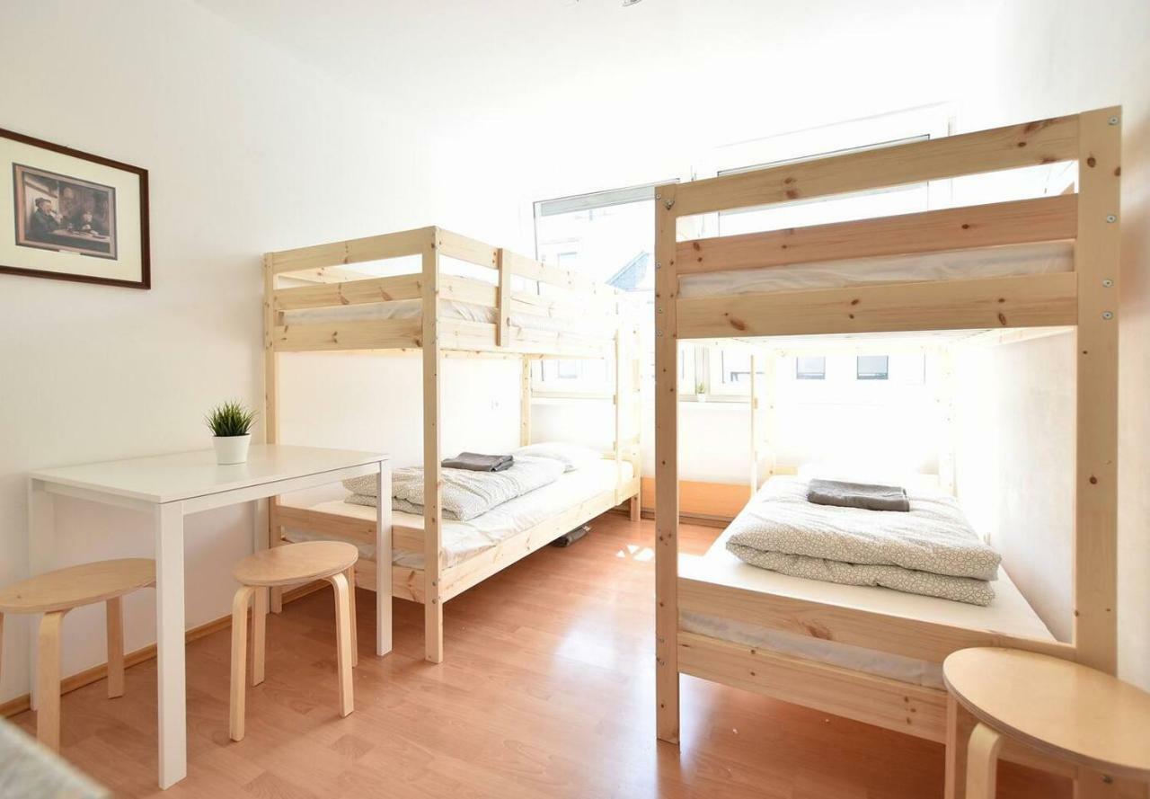 Apartment Simple Studio In *